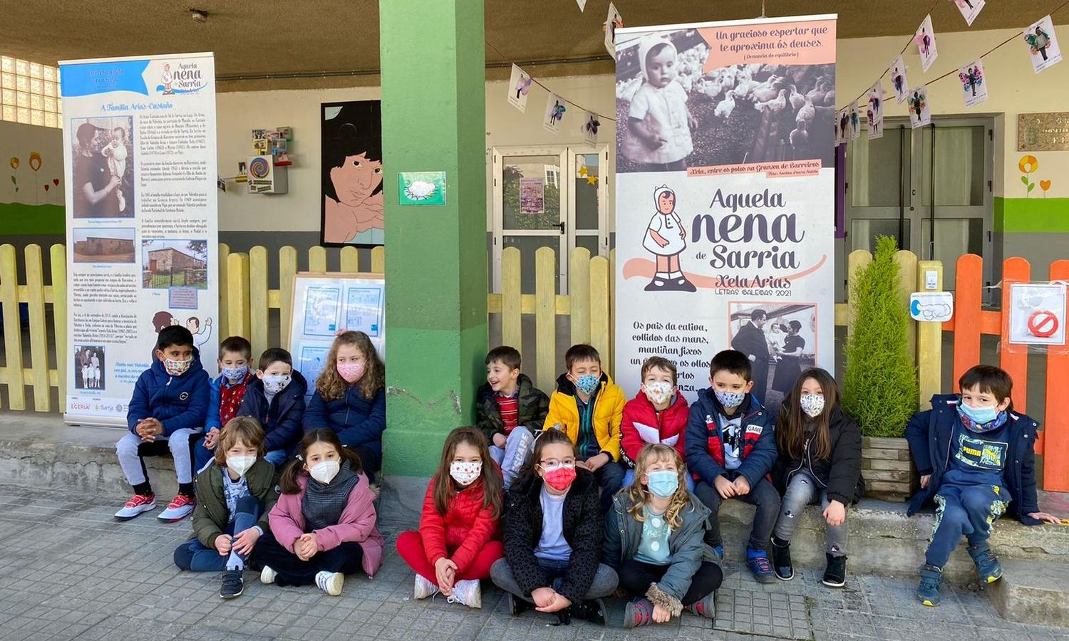 A exposición itinerante "Aquela nena de Sarria” foi presentada na Escola de Educación Infantil de Sarria